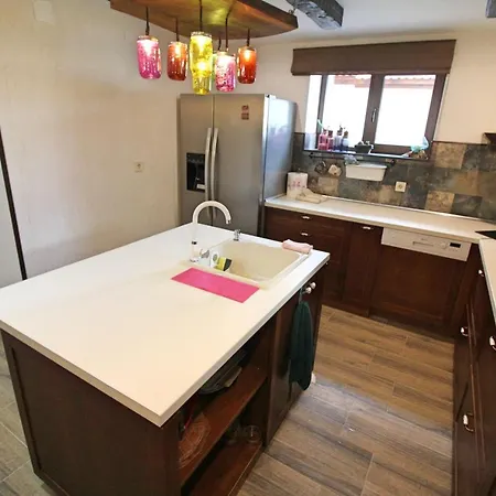 木屋 Ice Jewel Chalet, Bansko, 200 Meters From The Gondola, 20 улица „свети иван рилски“ 班斯科