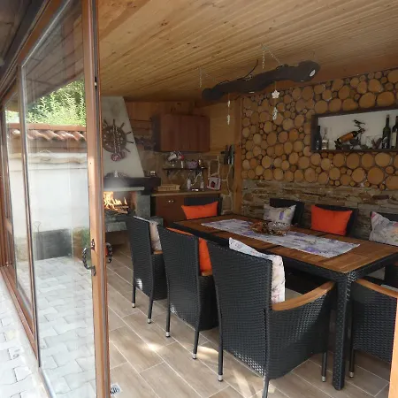 木屋 Ice Jewel Chalet, Bansko, 200 Meters From The Gondola, 20 улица „свети иван рилски“