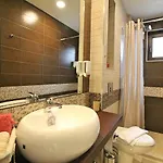 Ice Jewel Chalet, Bansko, 200 Meters From The Gondola, 20 улица „свети иван рилски“ *