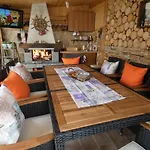 Ice Jewel Chalet, Bansko, 200 Meters From The Gondola, 20 улица „свети иван рилски“ Chalet Bansko
