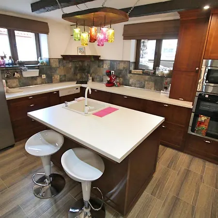 Ice Jewel Chalet, Bansko, 200 Meters From The Gondola, 20 улица „свети иван рилски“ *