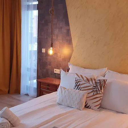 Ice Jewel Chalet, Bansko, 200 Meters From The Gondola, 20 улица „свети иван рилски“ * بانسكو